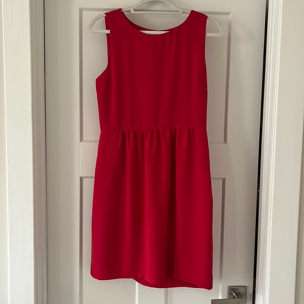 Jcrew pink shift dress perfect for office wedding guest and more!